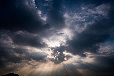 《缺氧》百发齐放更新现已上线 新增更多流星雨玩法